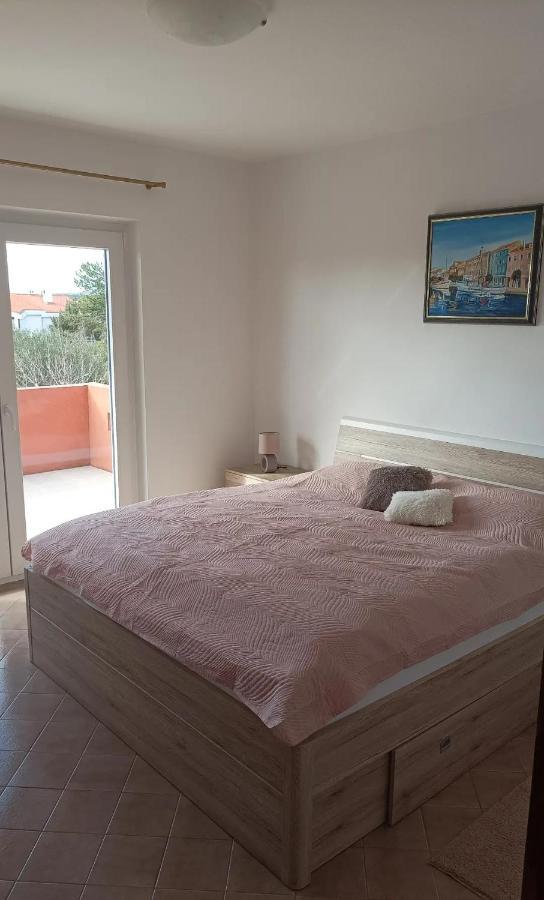 Family Apartments Tomy Punat Zewnętrze zdjęcie
