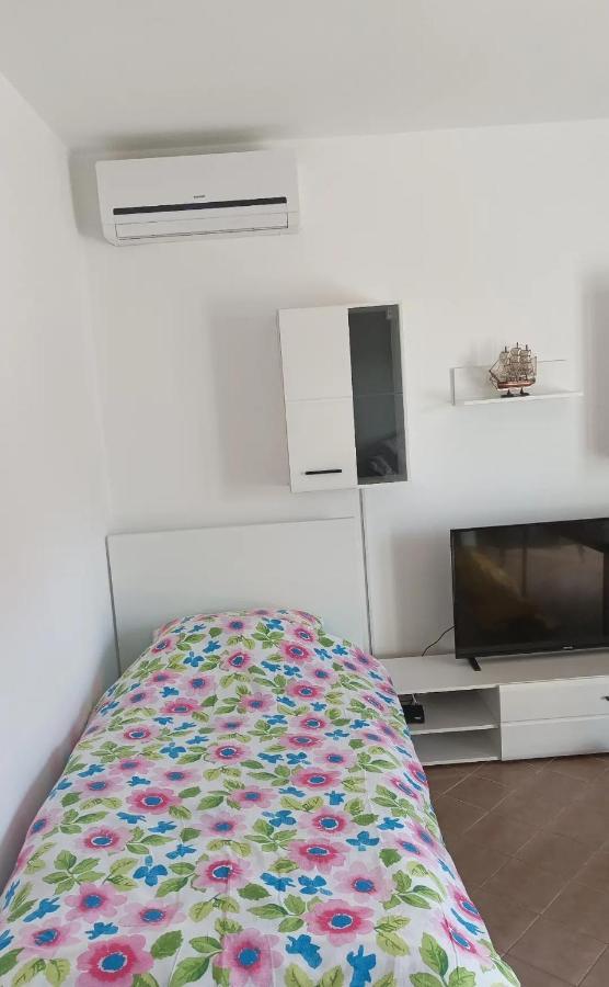 Family Apartments Tomy Punat Zewnętrze zdjęcie